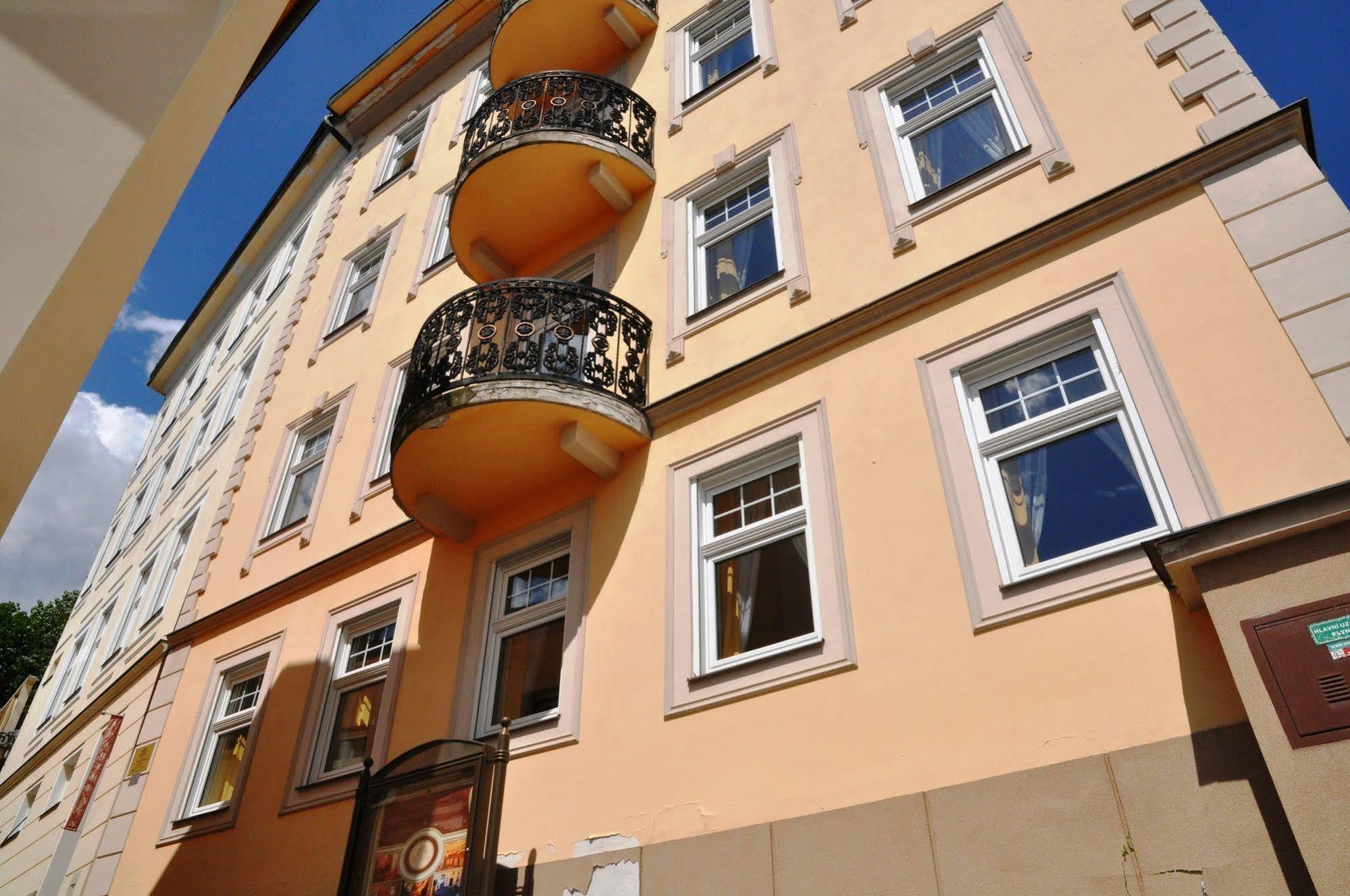 Ferienwohnung Festival Karlsbad Exterior foto